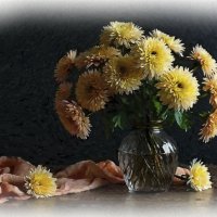 Букет хризантем :: Aleksey Afonin