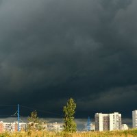 Кажется дождь собирается... :: Лютый Дровосек