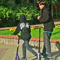 Август...Юные самокатчики! :: Владимир 