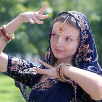 15 августа фест Индия на Острове Мечты :: Михаил Бибичков