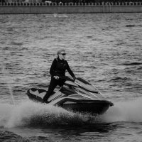 Рассекающая волны :: Магомед .