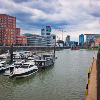 *** :: Witalij Löwin