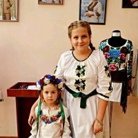 Ось такі ми україночки :: Степан Карачко