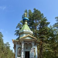 Часовня  Успения Пресвятой Богородицы...Остров "Коневец" :: Наталия Павлова