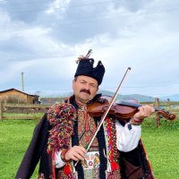 скрипач :: Степан Карачко