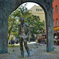 Окуджава на Арбате :: Анастасия Смирнова Окуджава на Арбате :: Анастасия Смирнова