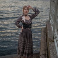 Летним тридцать пятым вечером :: Валерий Паршин