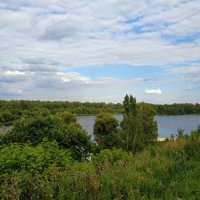 Вид на р. Цна со стороны усадьба Асеевых в Тамбове :: Андрей Лукьянов