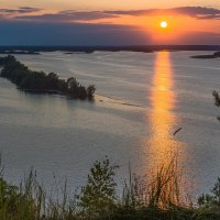 Волжский закат :: Юрий 