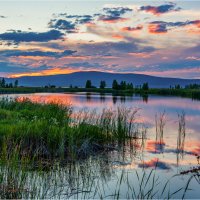 На исходе дня... :: Алексей Мезенцев