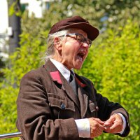 "А я вам сейчас расскажу..." :: Андрей K.