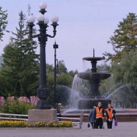 Фонтан в Омске. :: сергей ермошкин