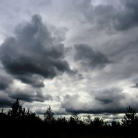 Свинцовое небо :: Андрей Снегерёв