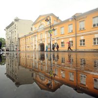 Пятницкая в мае :: Михаил Бибичков