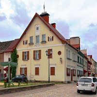 Улица после реставрации :: Сергей Карачин