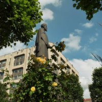 Памятник Клименту Тимирязеву. :: Татьяна Помогалова