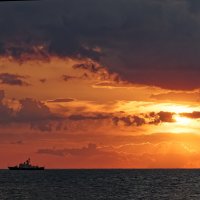 На закате :: Дмитрий Емельянов