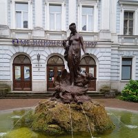 Скульптура:"Рождение Афродиты". ( Санкт-Петербург) :: Светлана Калмыкова Калмыкова