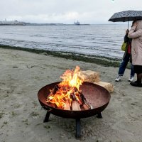 Вечер в ожидании праздничной программы :: Veera V