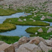 ПРИТОК ОЙГАИНГА, h -2500м. :: Виктор Осипчук