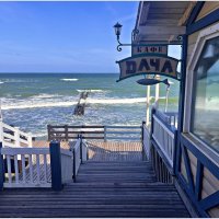 "Дача" у моря. :: Валерия Комова