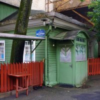 единственный деревянный дом на Васильевском острове :: zavitok *