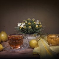 Грушевое наслаждение :: Svetlana Galvez Грушевое наслаждение :: Svetlana Galvez