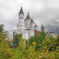 Скоро станет красивая церковь! :: Александр Чеботарь