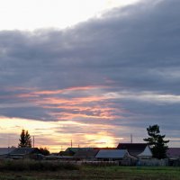 Солнце уходит за горизонт. :: сергей ермошкин