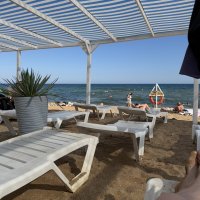 Пляж. Чёрное море. :: Валентина .