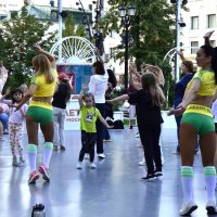 Мастер класс по зажигательным танцам. :: Наталья Вязигина