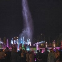 Самара. Обновлённый фонтан. :: Олег Манаенков