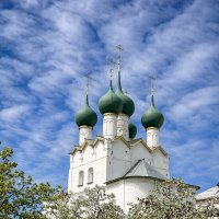 Весна в Ростовском Кремле :: Galina Весна в Ростовском Кремле :: Galina