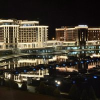 «Зачем мне солнце Монако? Для чего, скажи мне, луна Сен-Тропе?» :: Арина Невская «Зачем мне солнце Монако? Для чего, скажи мне, луна Сен-Тропе?» :: Арина Невская