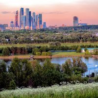 Вечереет. Московские дали. :: Виталий Авакян