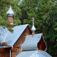 Деревенская церковь :: Татьяна Лютаева