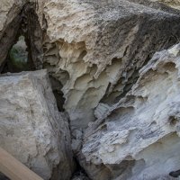 Валуны :: Анатолий Чикчирный