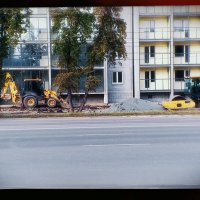 Инструмент на месте, а где работники? :: Игорь Солдаткин