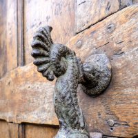 "Антикварный" звонок во дверь :: Георгий А