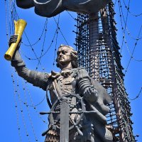 Пётр и Церетели. :: Владимир Мигонькин