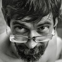 "Вам кого, товарищ?.." :: СЮ 