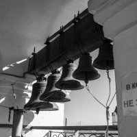 В колокола не звонить :: Владимир Иванович