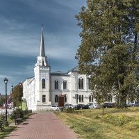 Банкирский Дом Братьев Рябушинских (г. Ржев) :: Андрей Неуймин