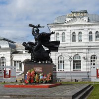 Владимирская область. Город Александров. Комсомольская площадь. :: Наташа ***** Владимирская область. Город Александров. Комсомольская площадь. :: Наташа *****