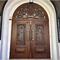 Вход в храм. :: Валерия Комова Вход в храм. :: Валерия Комова