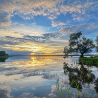 закат на Волге :: Galina 