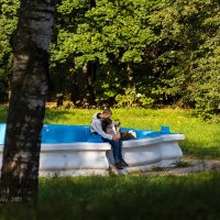 На старом фонтане :: Александр Синдерёв