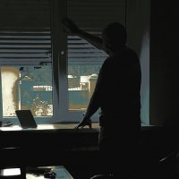 бизнес закрывается :: Николай Семёнов