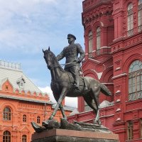 Памятник маршалу Жукову :: Андрей Л. В.
