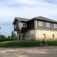 Бывшее здание усадьбы Батюшковых :: Александр Ильчевский 